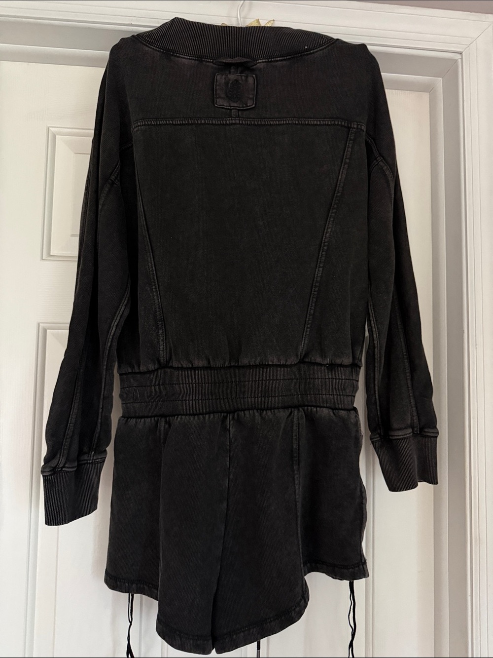 Free People Black Textured Jumper - Brand new with tags! - Picture 4 of 4